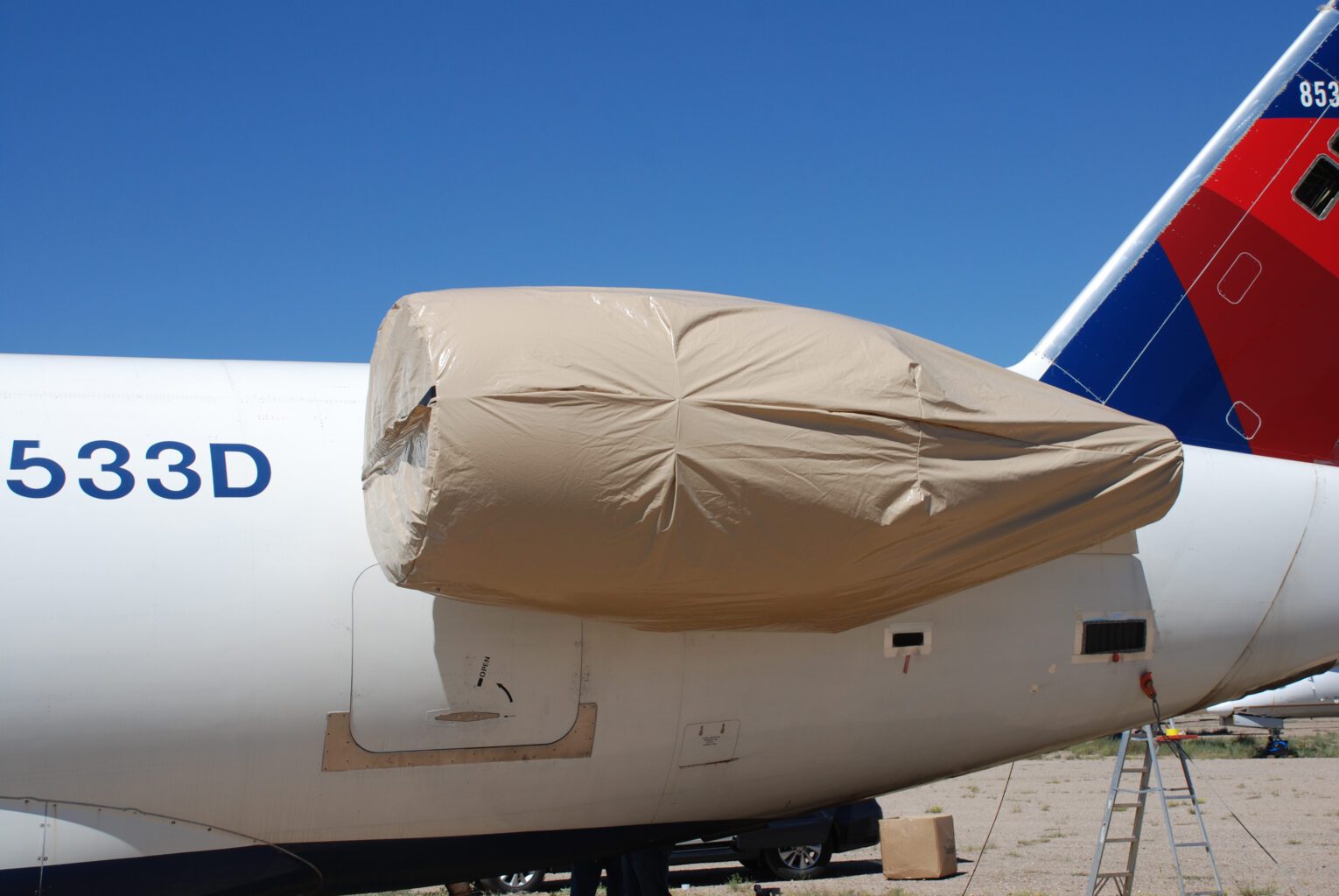 Airplane Cover